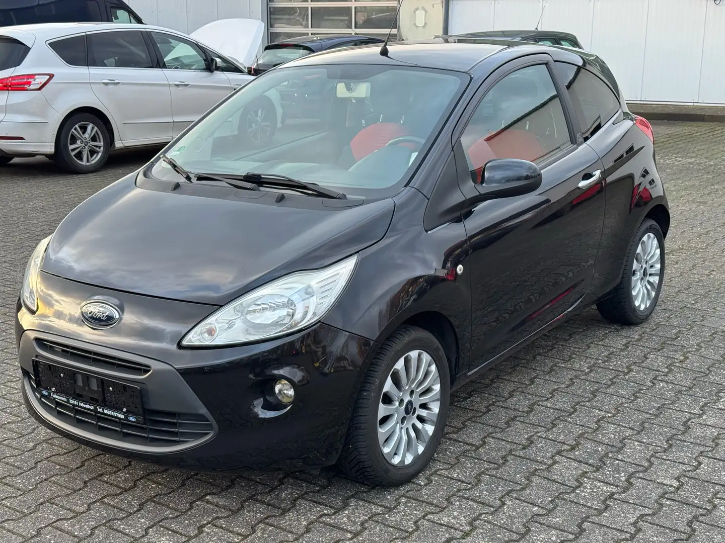 Ford Ka/Ka+ Ka 1.2 Titanium Winter-Paket,Elektr. Spiegel Schwarz - 1