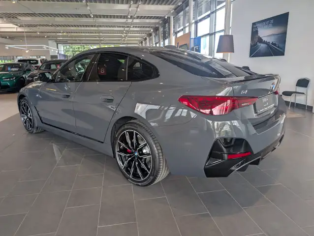 BMW I4 view 7