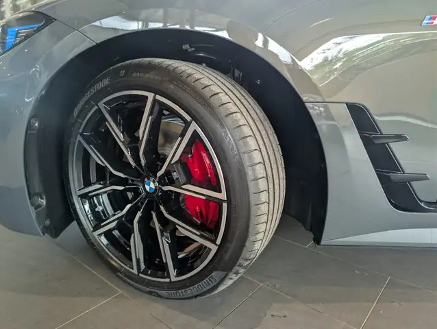 BMW I4 view 4