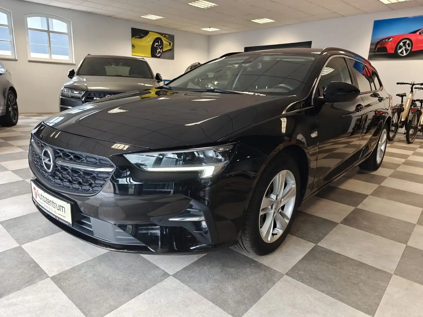 Opel Insignia B Sports Tourer Business Edition Negro - 1