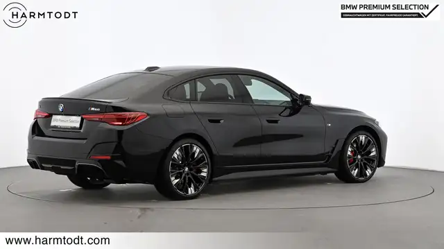 BMW I4 view 5