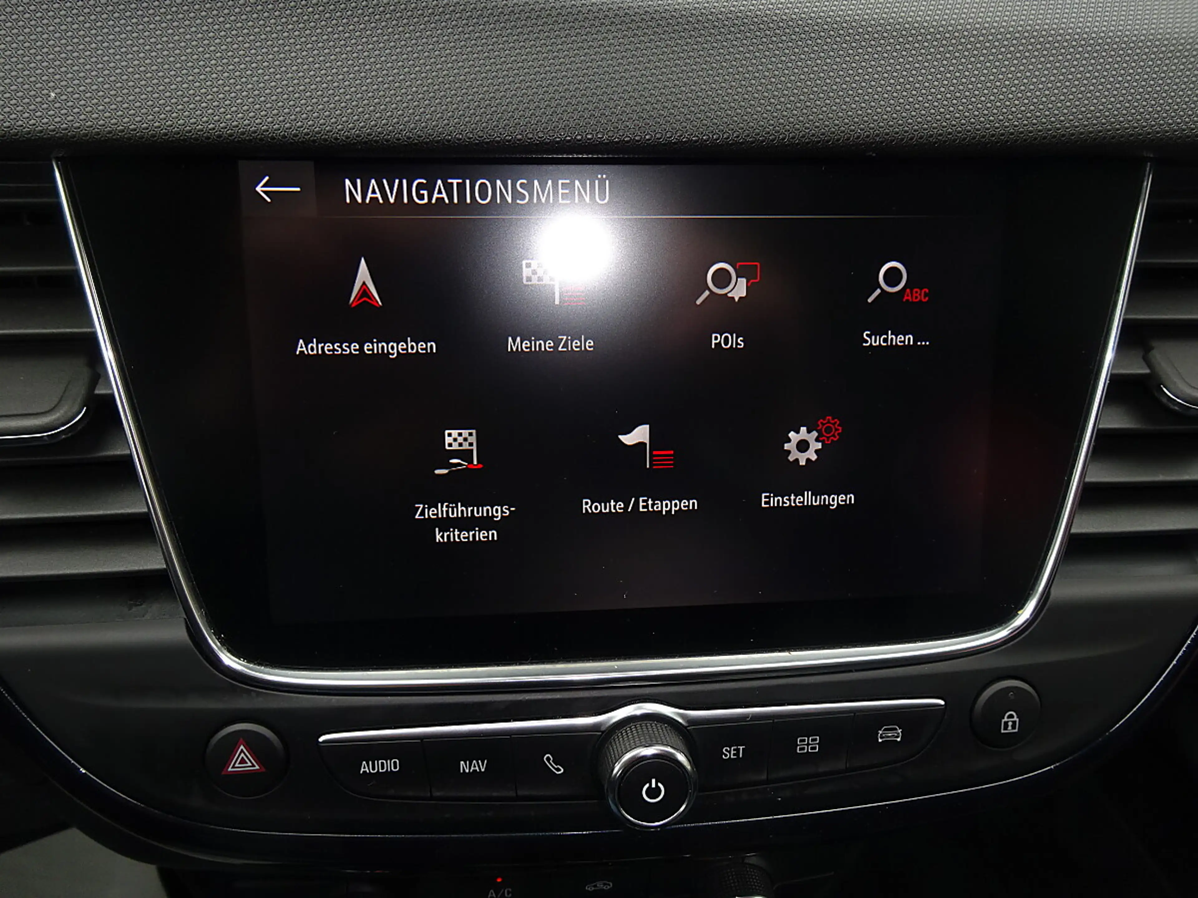 Opel Crossland X 1,5 CDTI BlueInj. 120 Jahre Edition St./St. — photo 10