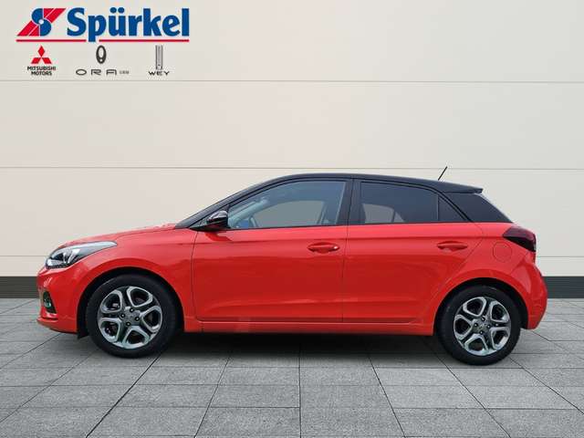 Hyundai i20 Advantage +, Automatik, Navigation, Rückfahrkamera