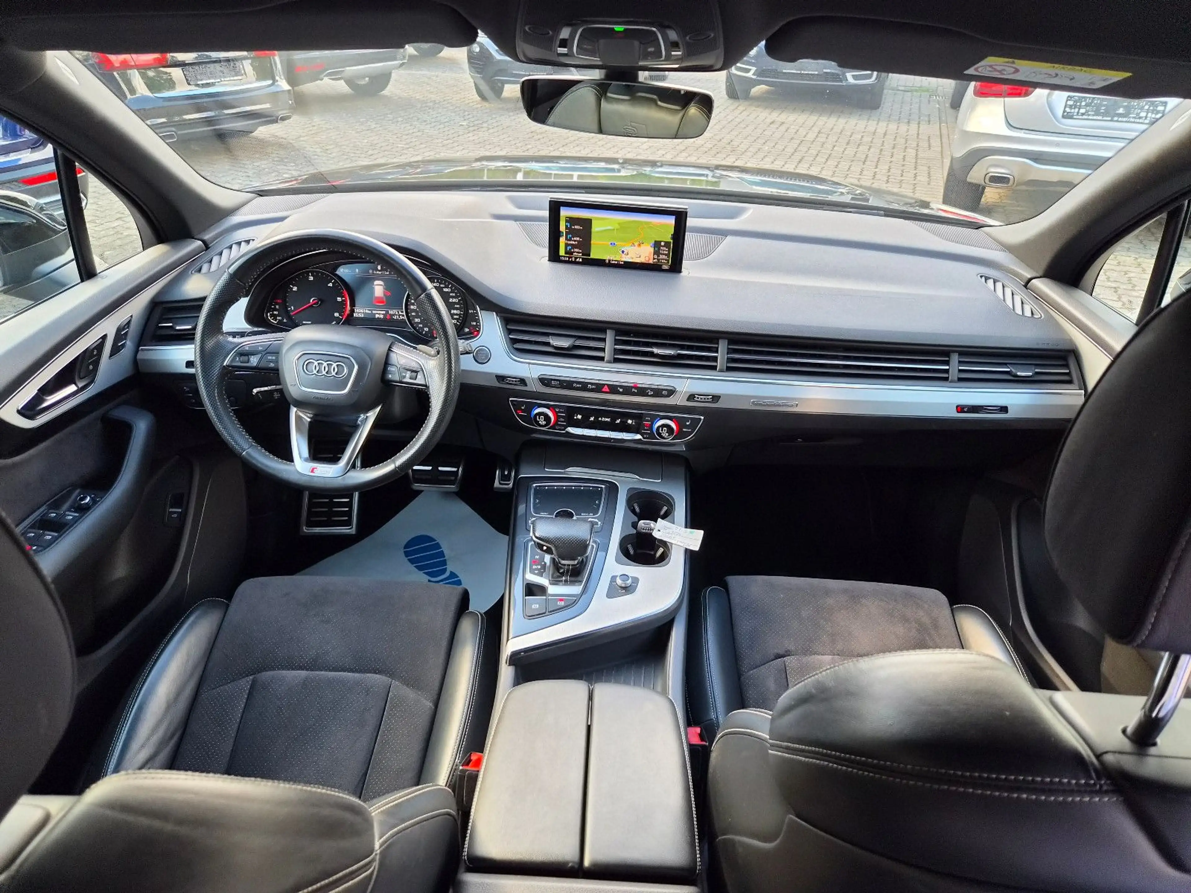 Audi Q7 3.0 TDI quattro S Line *Alkantara/LED/Kamera* — photo 11