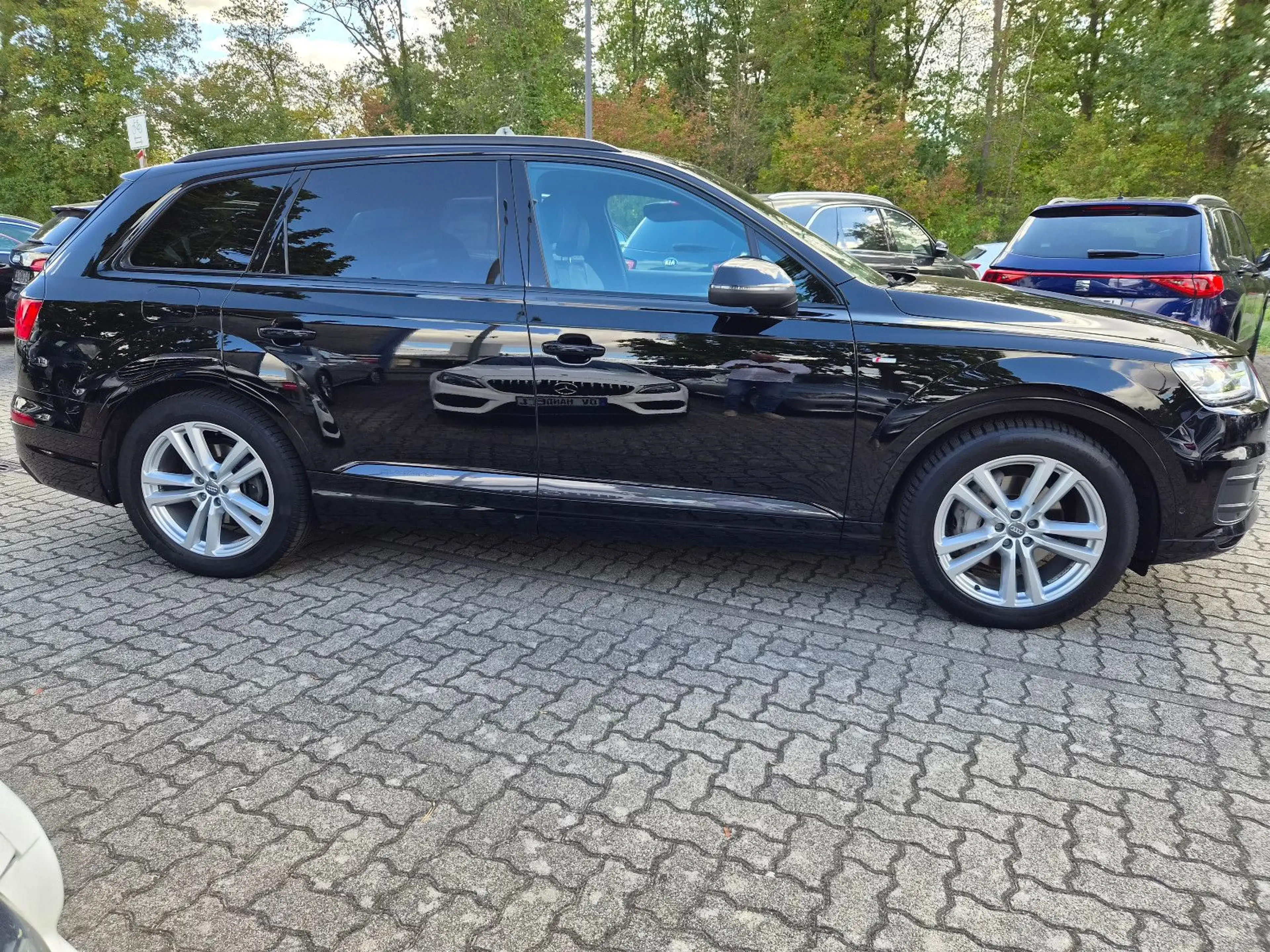 Audi Q7 3.0 TDI quattro S Line *Alkantara/LED/Kamera* — photo 6