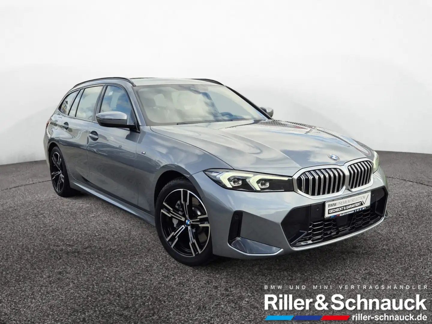BMW 330 i Touring xDrive M Sport ACC+KAM+LED+SHZG Grau - 2