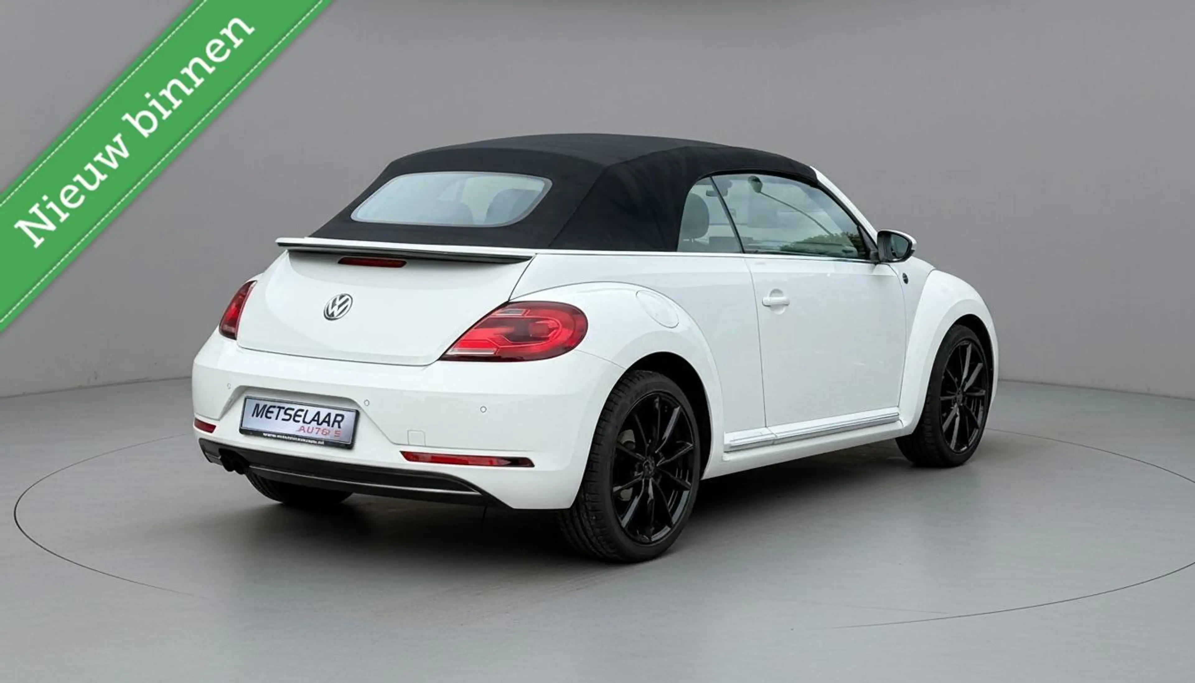 Volkswagen Beetle 1.4 Tsi — photo 2
