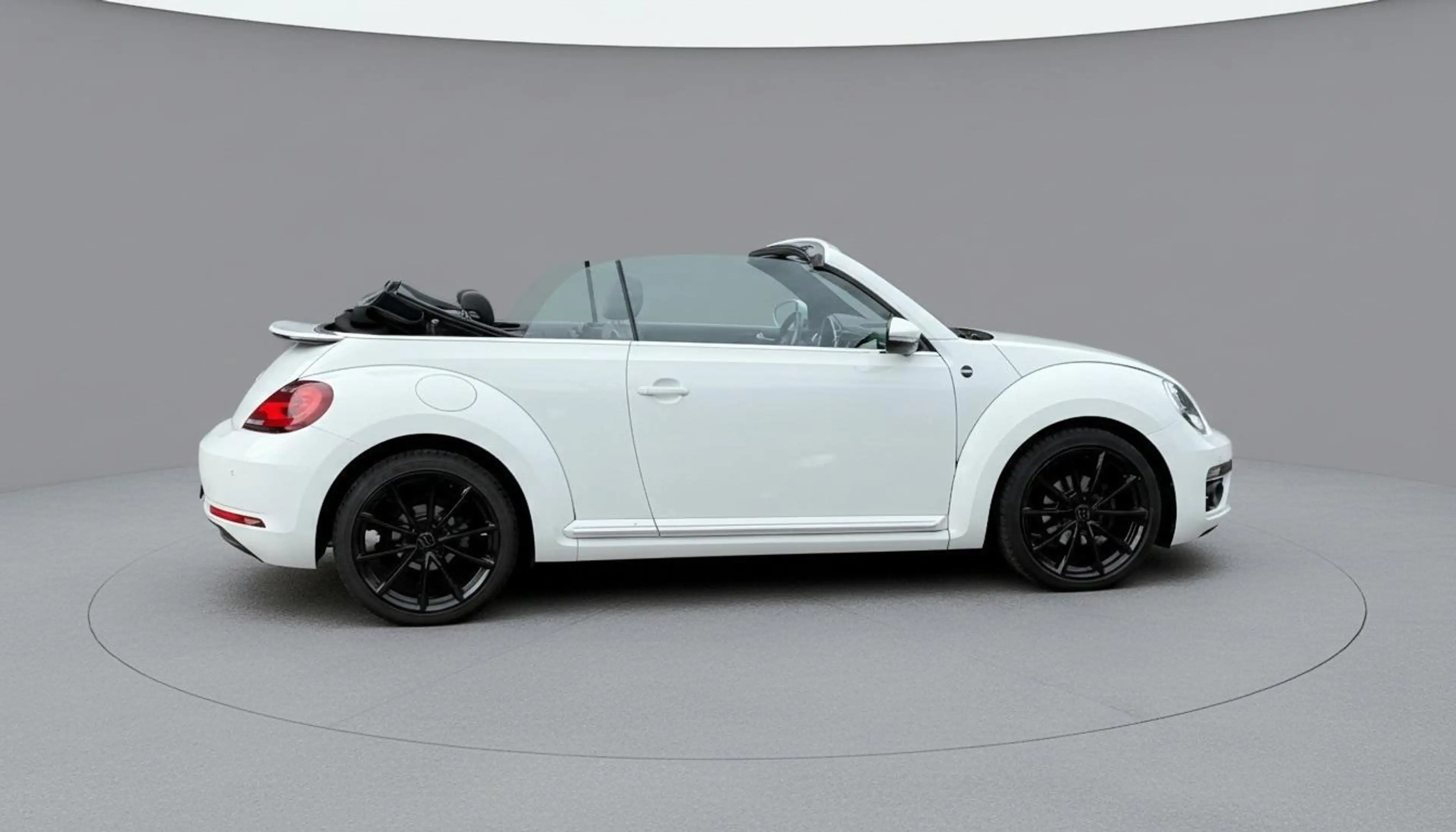Volkswagen Beetle 1.4 Tsi — photo 9
