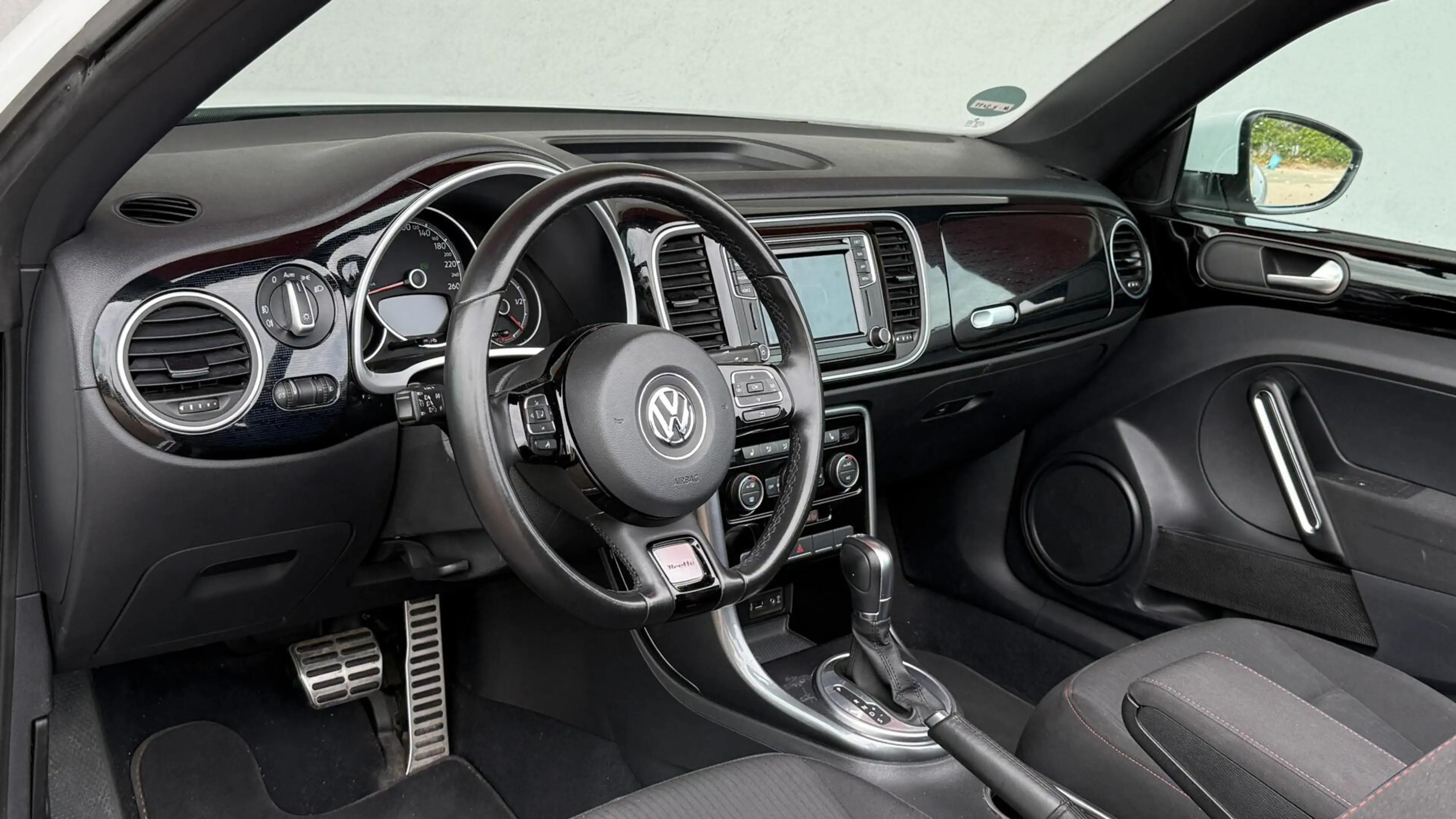 Volkswagen Beetle 1.4 Tsi — photo 3