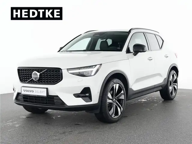 Volvo XC40 B4 Plus Dark 20"+PIXEL-LED+PANO+WSS-HZG