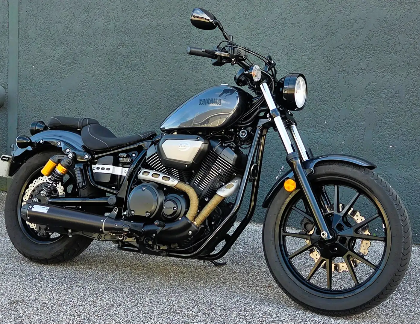 Yamaha XV 950 Šedá - 2