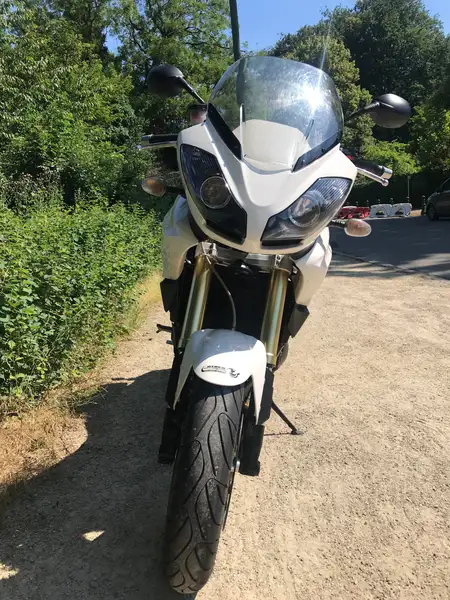 Triumph Tiger 1050 - foto 2