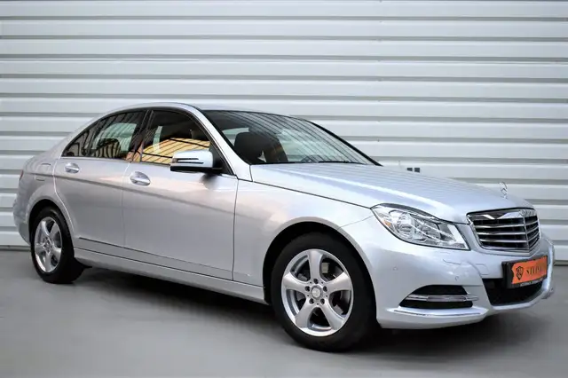 Mercedes-Benz C 200 C200 Elegance+PDC+SHZ+Automatik+Tempomat