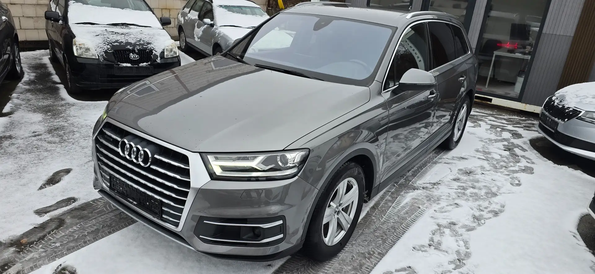 Audi Q7 3.0 TDI quattro Grau - 2
