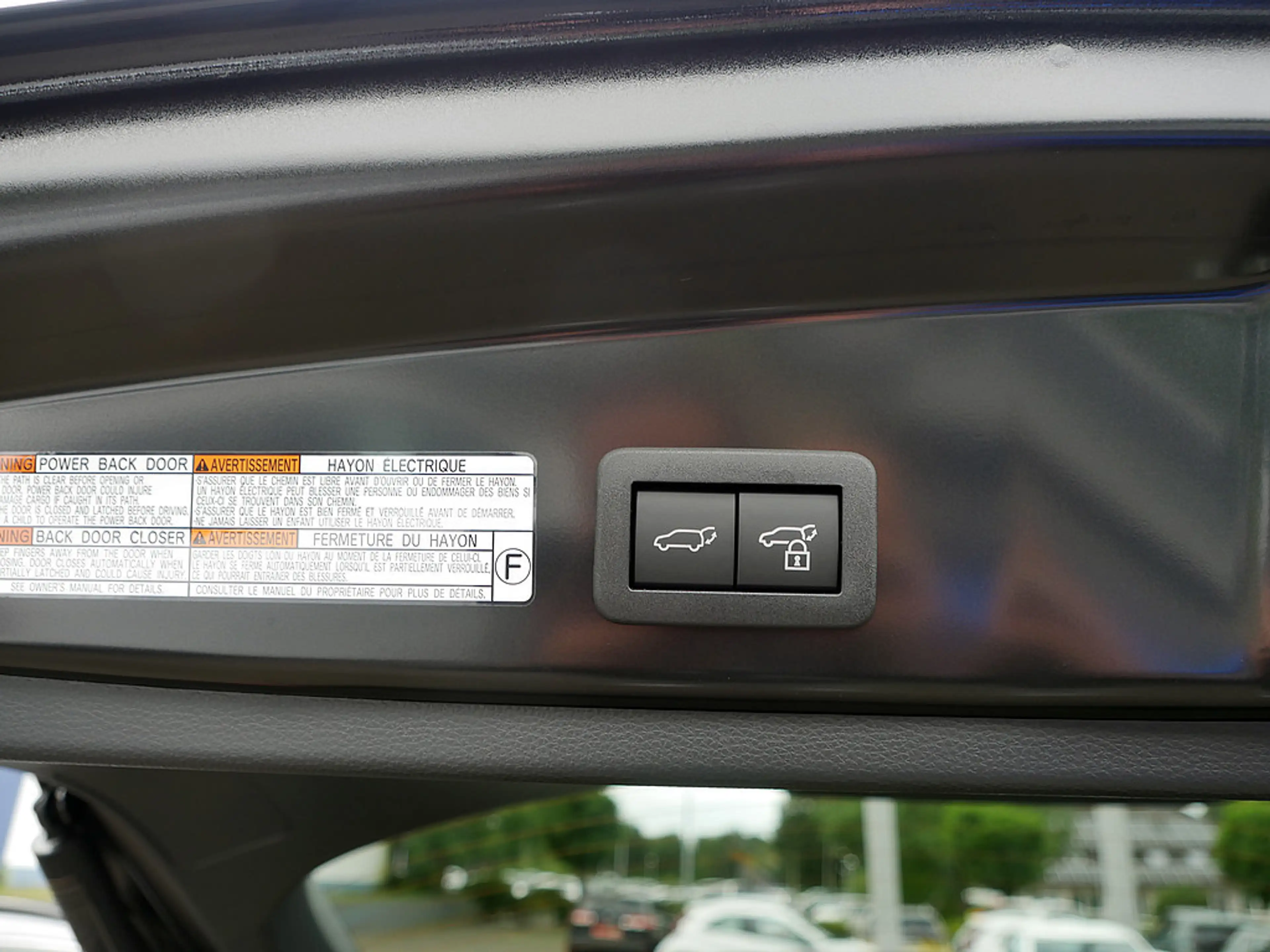 Toyota Corolla Cross 1.8 Hybrid Teamplayer — photo 12