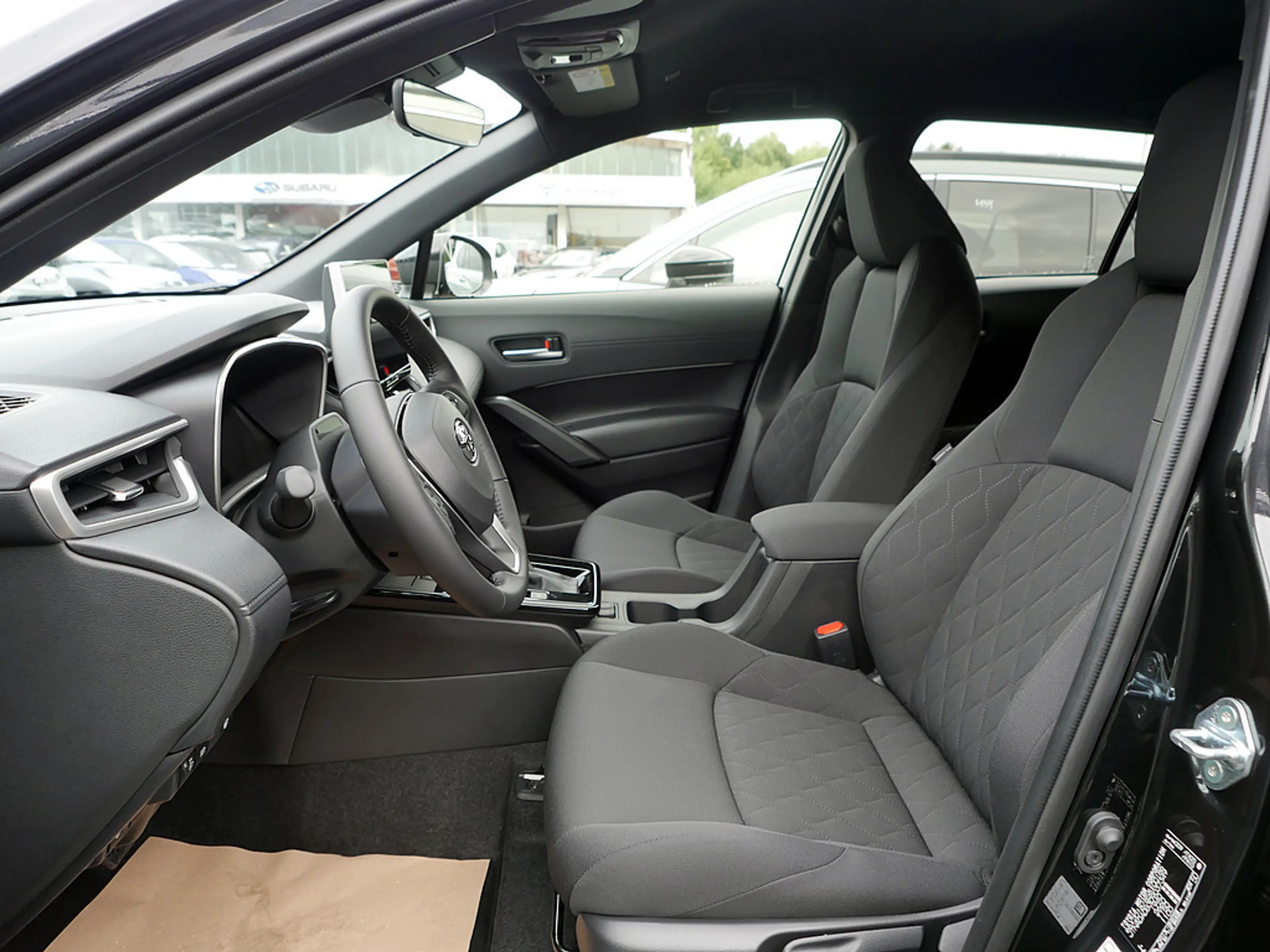 Toyota Corolla Cross 1.8 Hybrid Teamplayer — photo 15