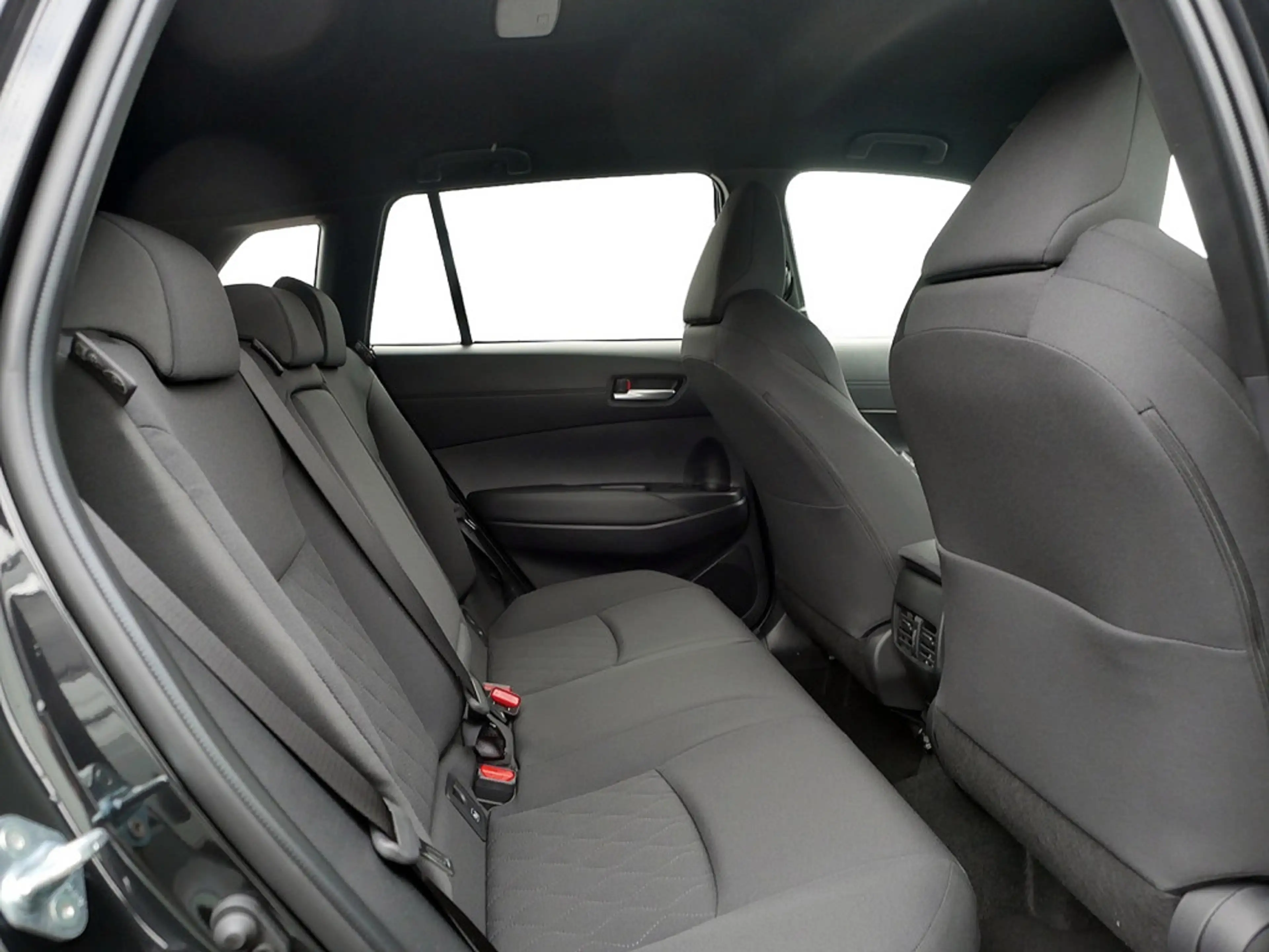 Toyota Corolla Cross 1.8 Hybrid Teamplayer — photo 7