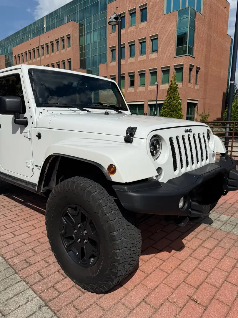 Jeep Wrangler 2.8 Sahara unlimited 5 pt cambio autom Alb - 1