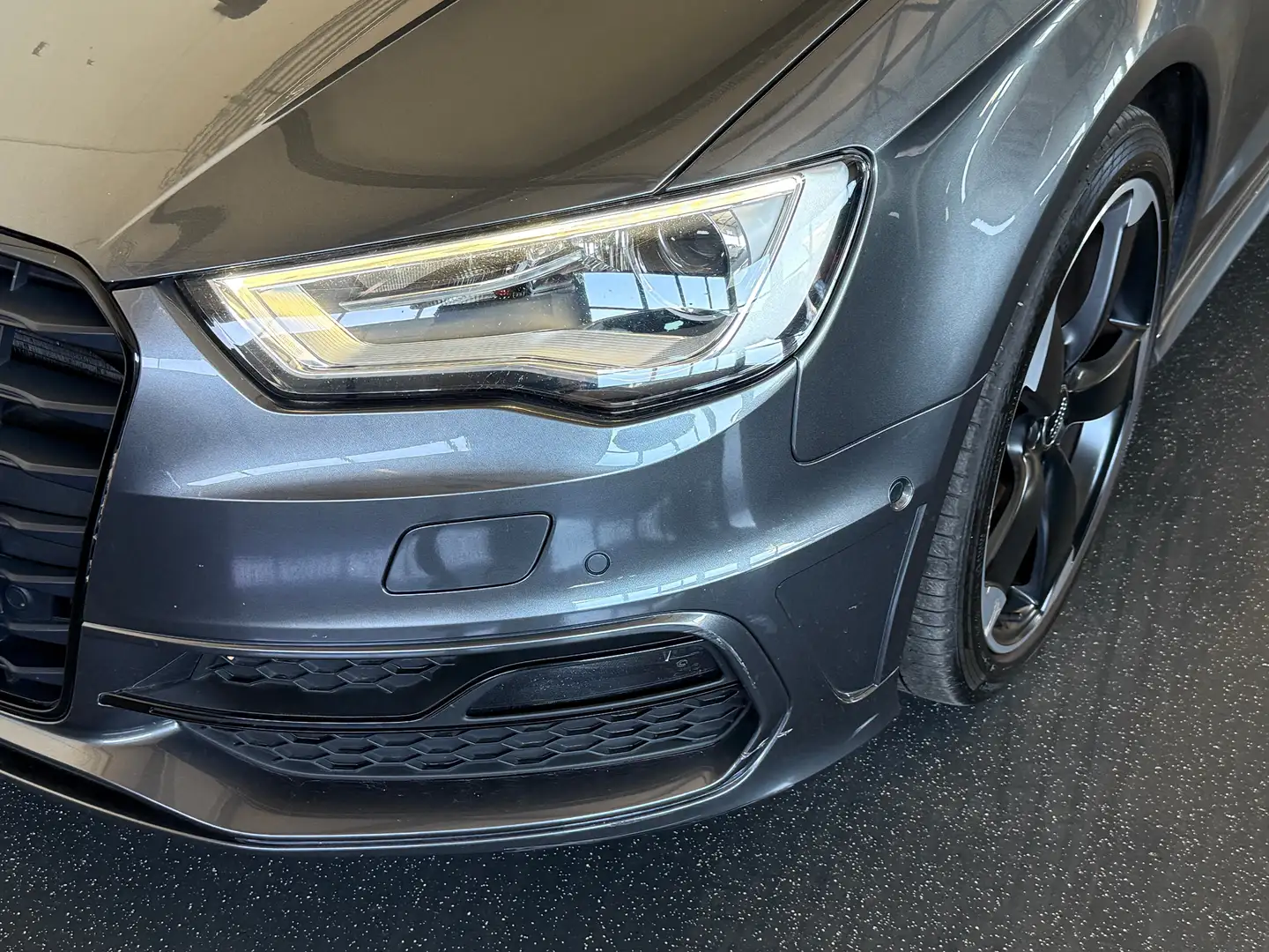 Audi A3 2,0TDI SB S line Sportpaket quattro S-tronic Finan Gris - 2