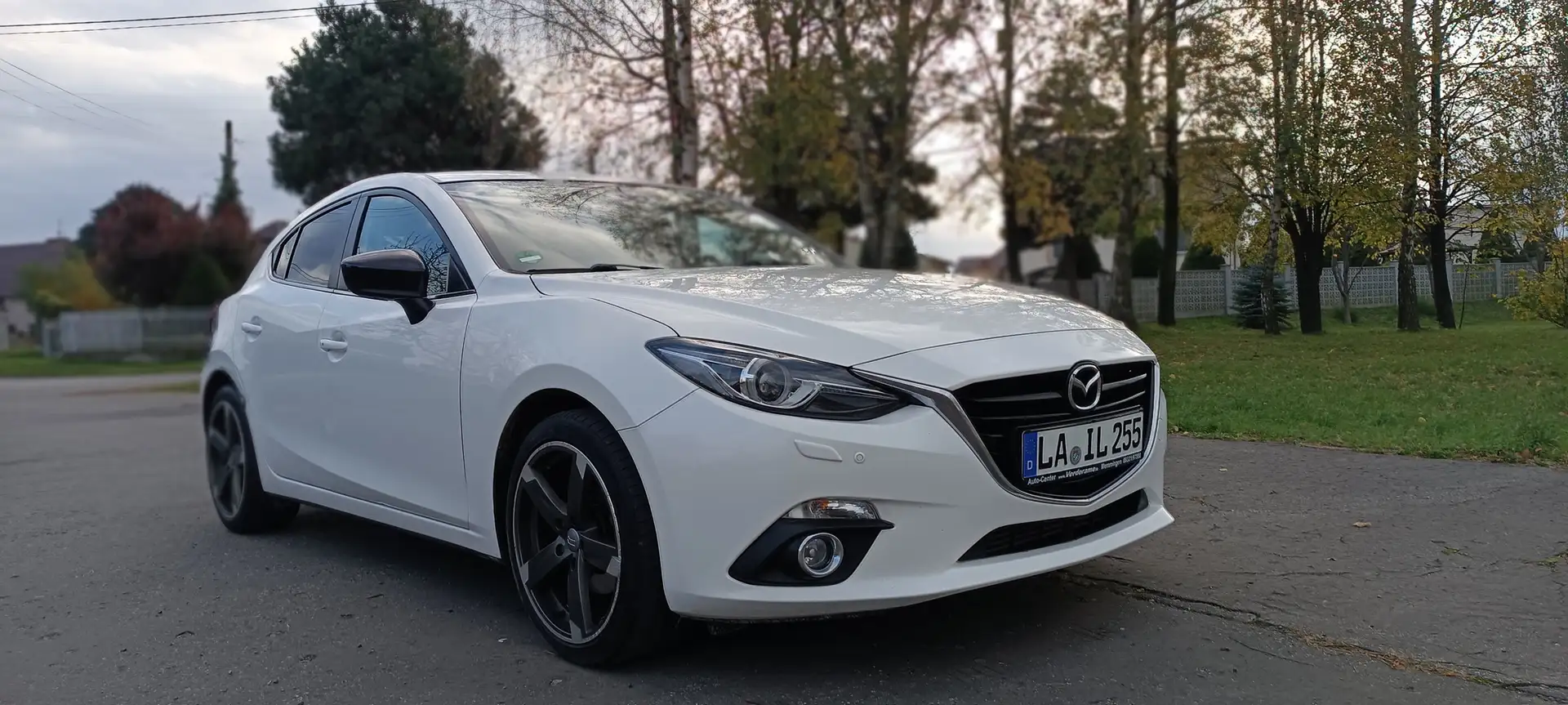 Mazda 3 3 Fließheck Diesel SKYACTIV-D 150 Sports-Line Alb - 1