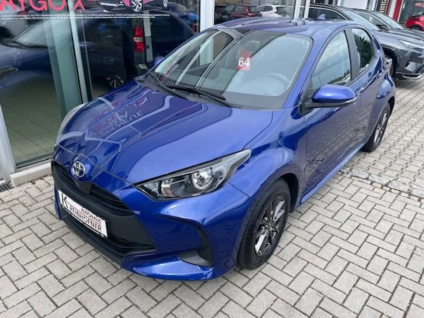 Toyota Yaris 1.0 VVT-i Comfort Bleu - 1