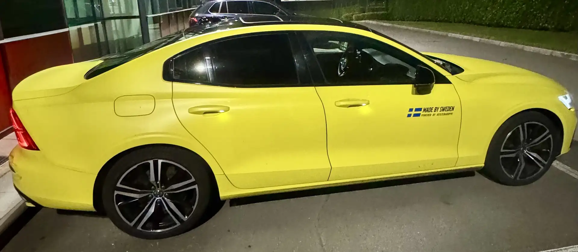 Volvo S60 T8 Twin Engine AWD Polestar Enginered - 2