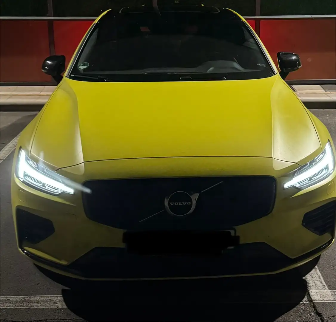 Volvo S60 T8 Twin Engine AWD Polestar Enginered - 1