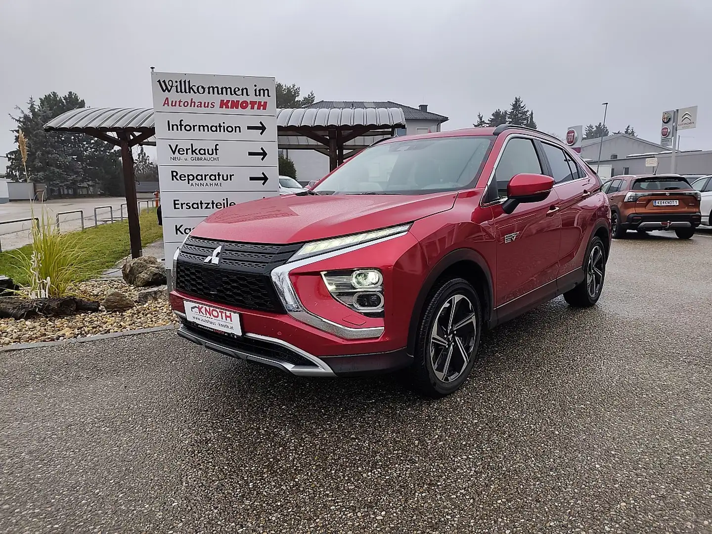 Mitsubishi Eclipse Cross 2,4 PHEV 4WD Intense+ CVT Aut. Rot - 1
