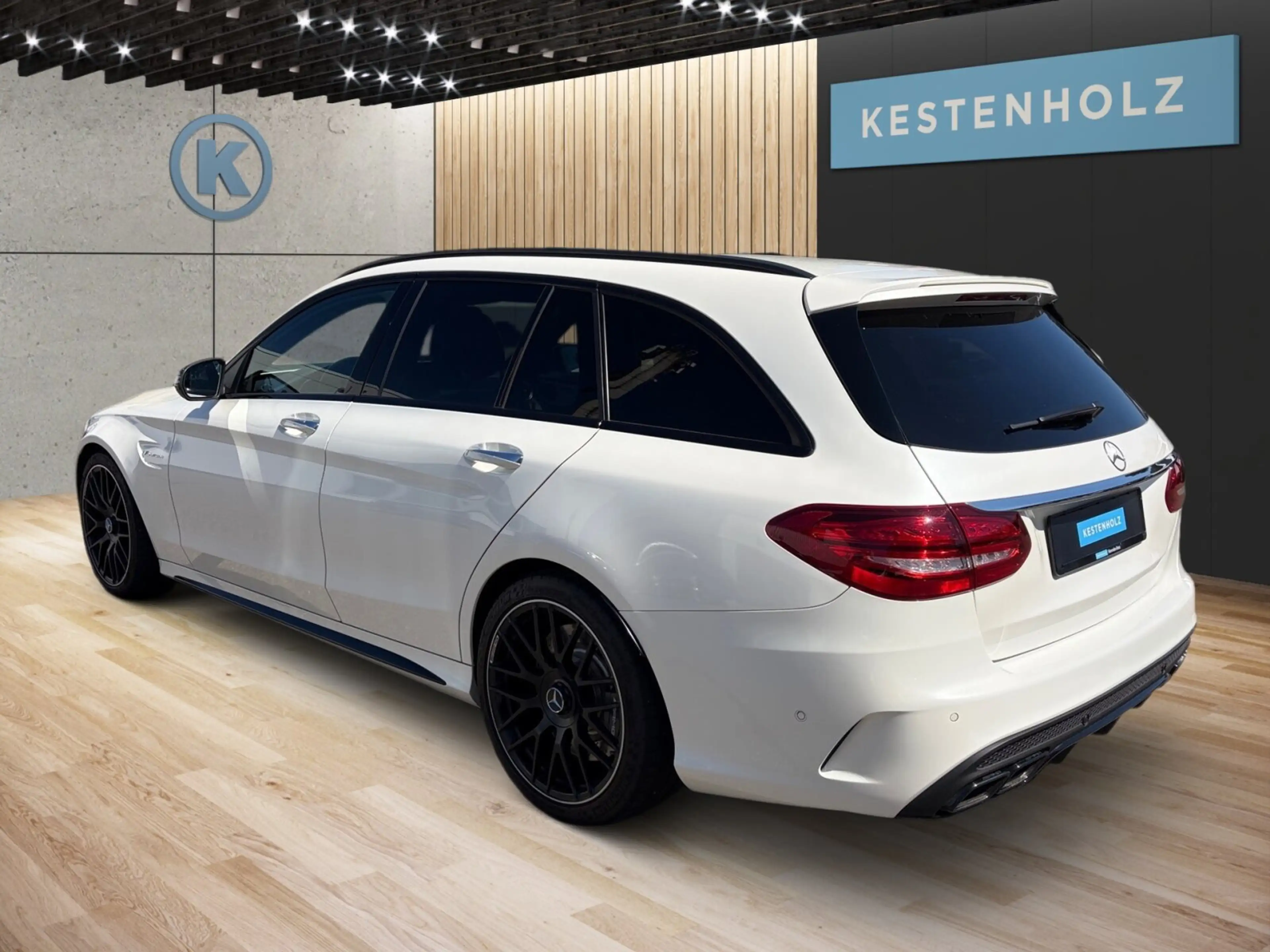 Mercedes-Benz C 63 AMG Mercedes-AMG C 63 T-Modell *PANO*ILS*NIGHT*KAM* — photo 4