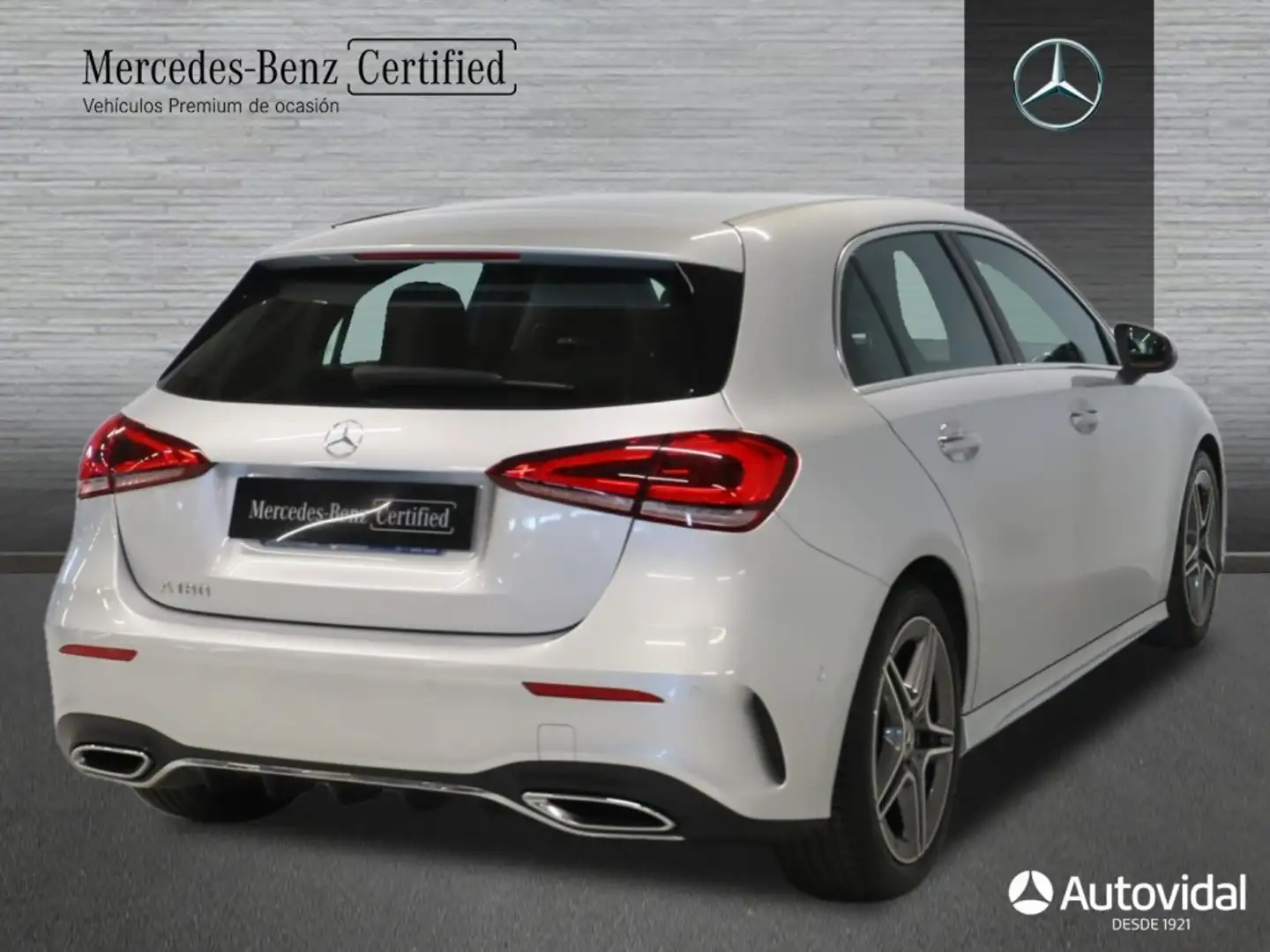 Mercedes-Benz A 180 -CLASS 136 5P Plateado - 2