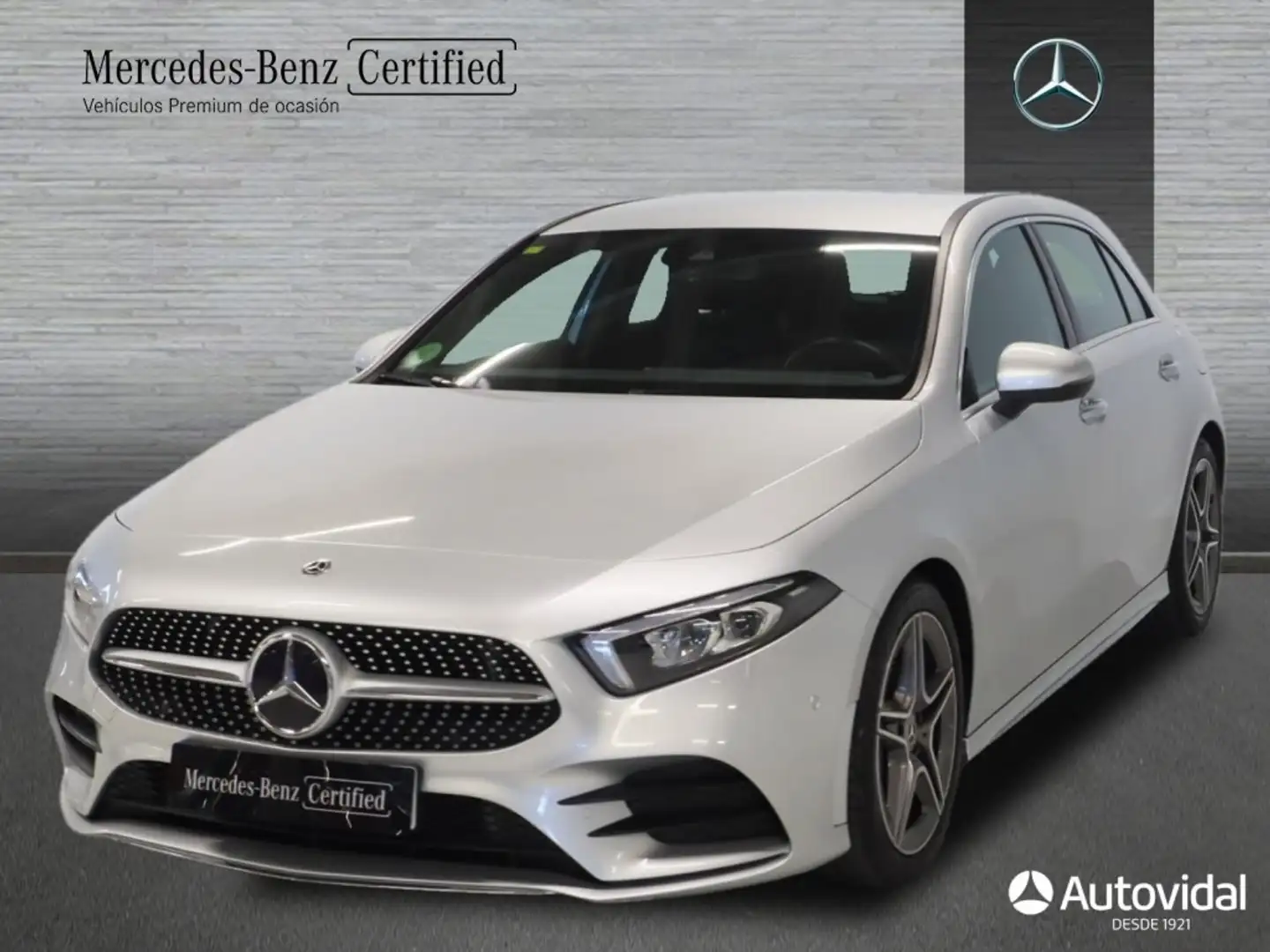 Mercedes-Benz A 180 -CLASS 136 5P Plateado - 1