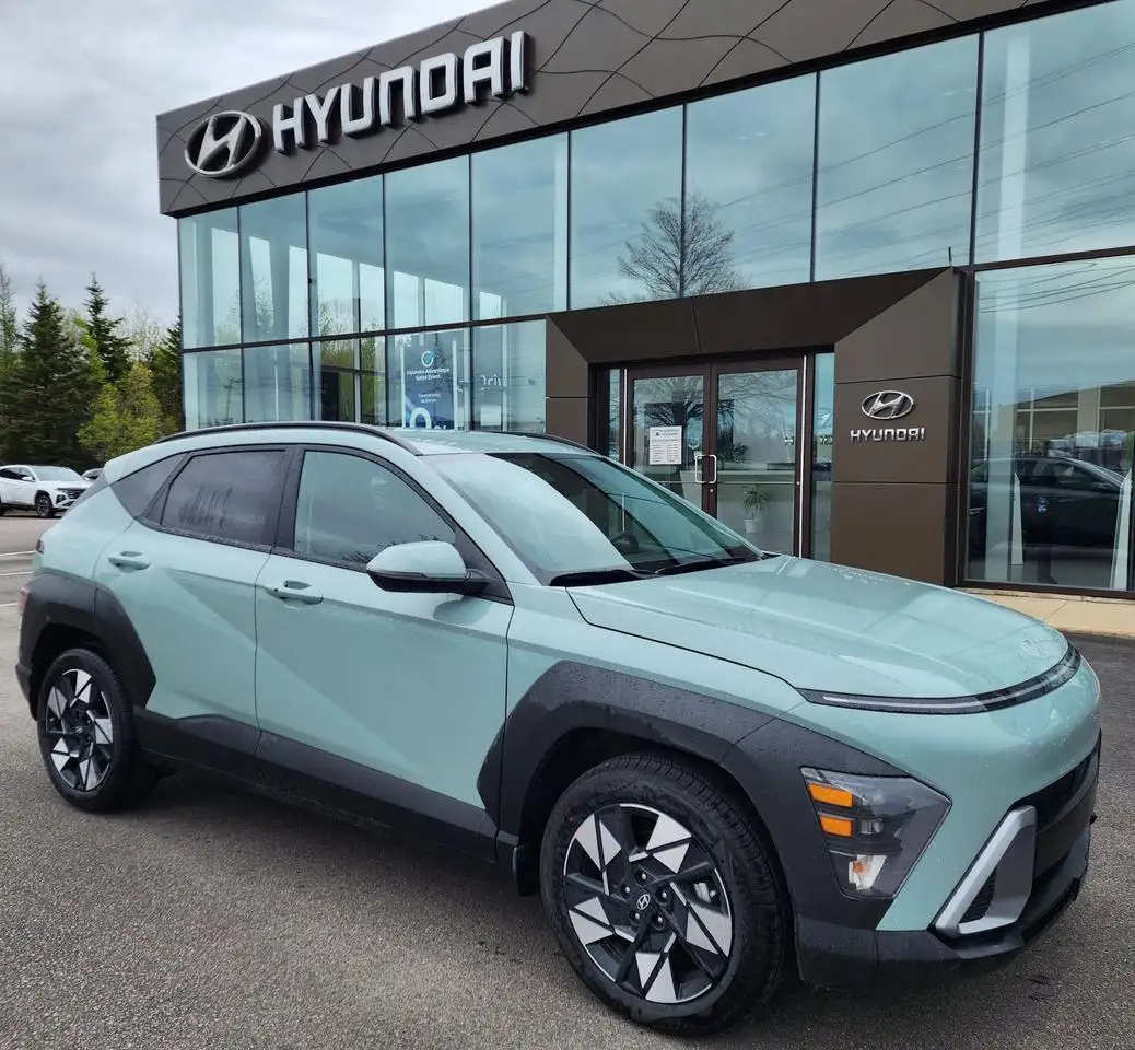 Hyundai KONA снимка Hyundai KONA