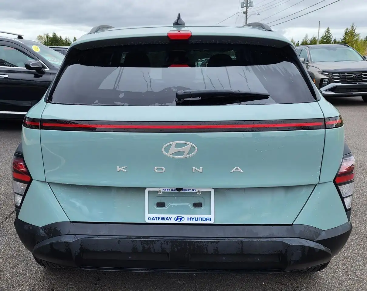 Hyundai KONA снимка Hyundai KONA