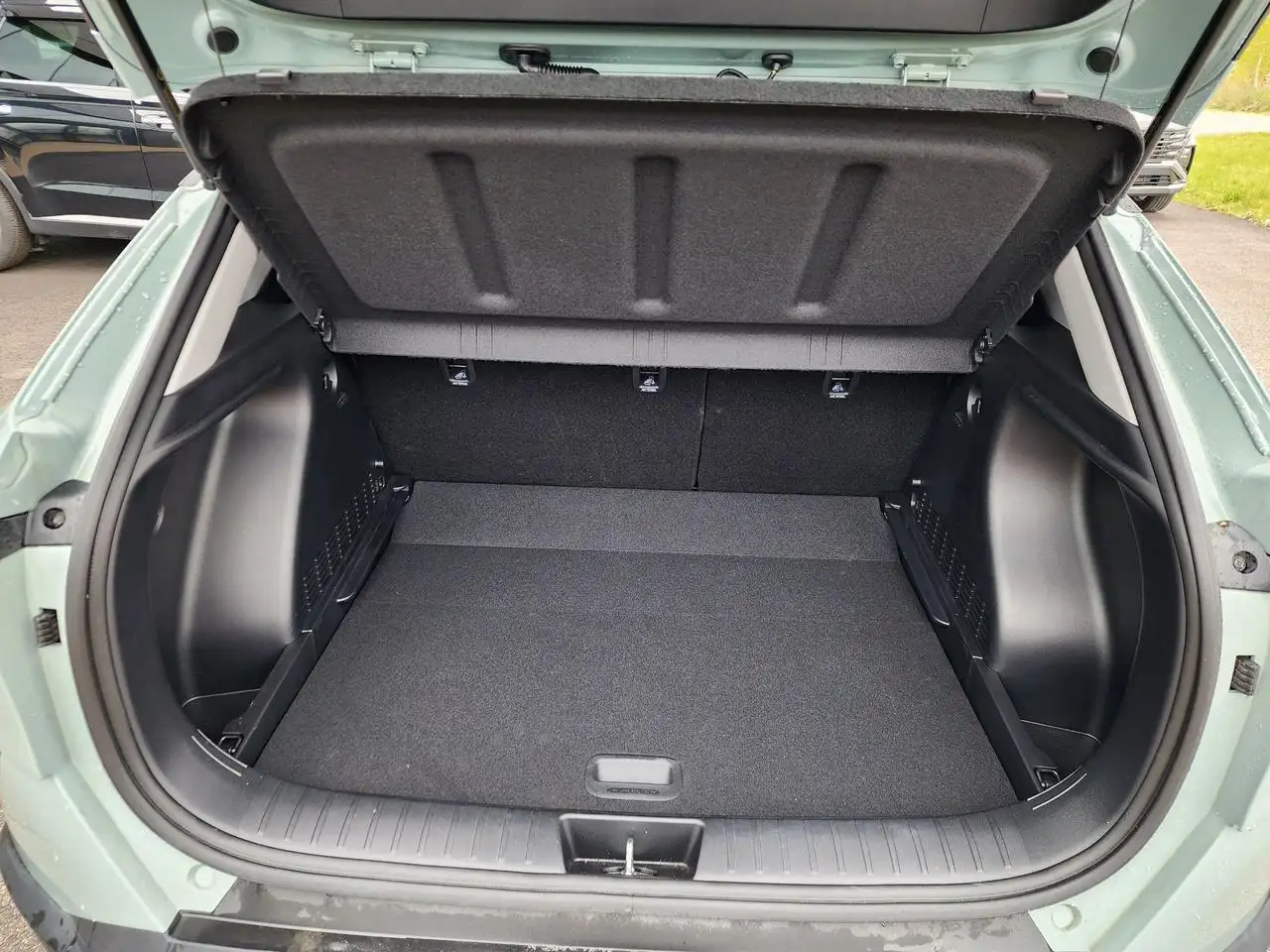 Hyundai KONA снимка Hyundai KONA