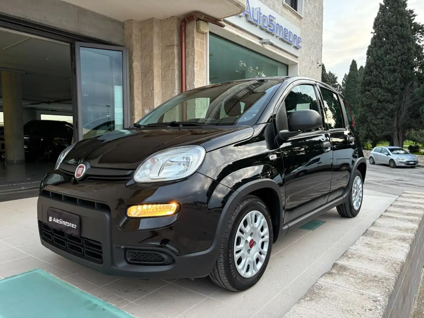 Fiat Panda 1.0 FireFly S&S Hybrid 5 POSTI Nero - 1