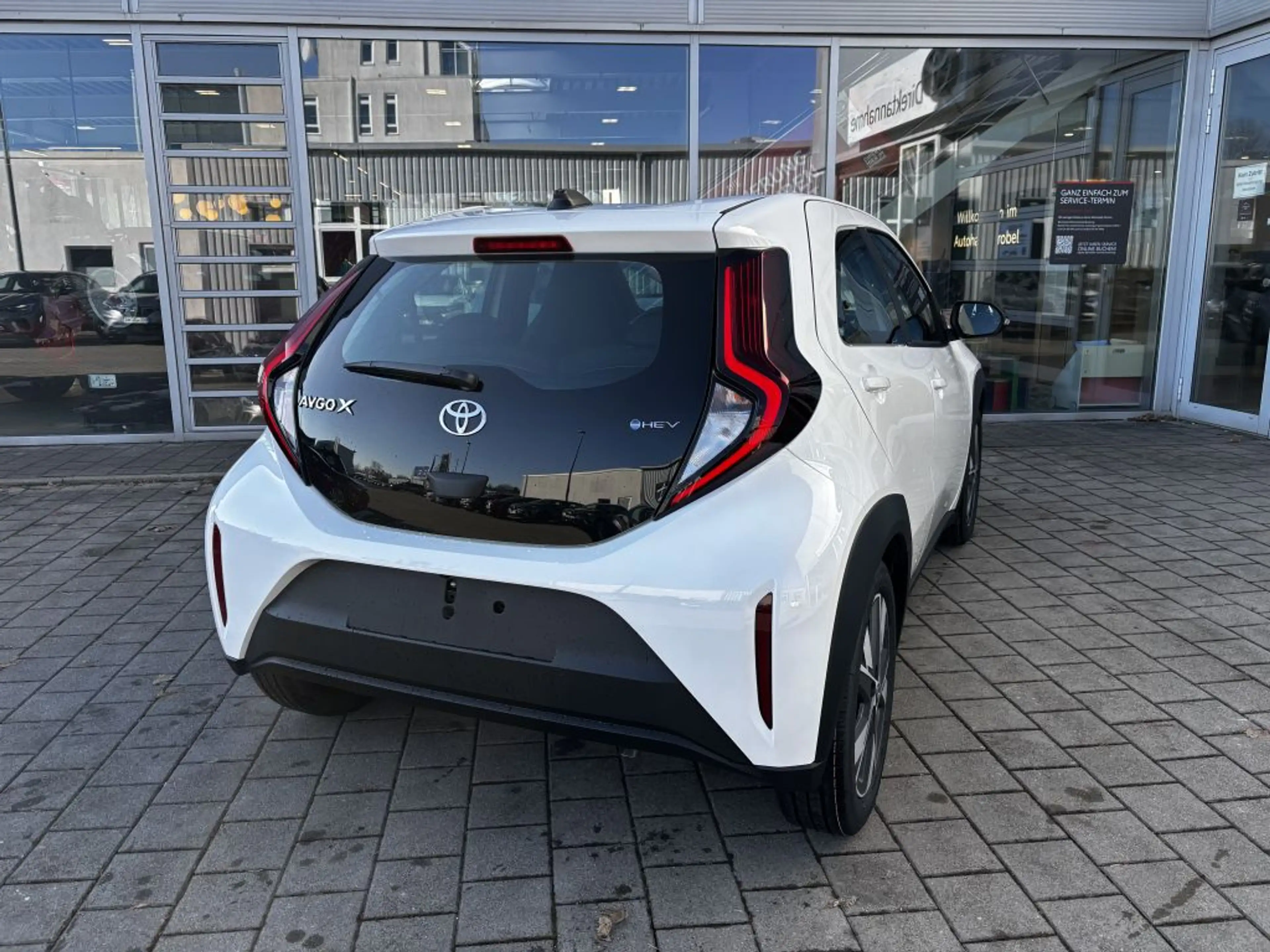 Toyota Aygo X 1,5 Hybrid Active (AB7) — photo 7