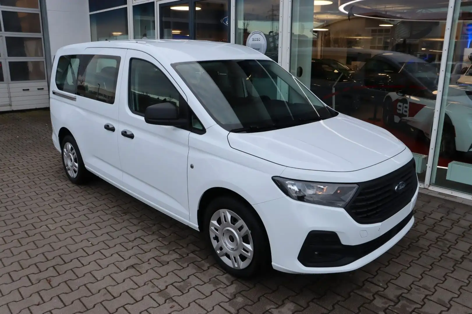Ford Grand Tourneo Connect 2.0 EcoBl. L2 lang 5-Sitze Weiß - 2