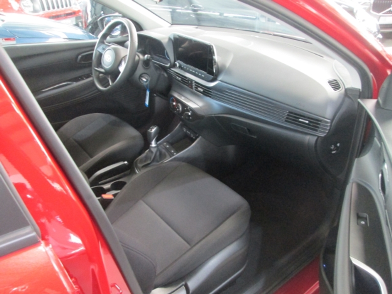 Hyundai i20 Trend Shz Kamera Navi Android Apple CarPlay — photo 9