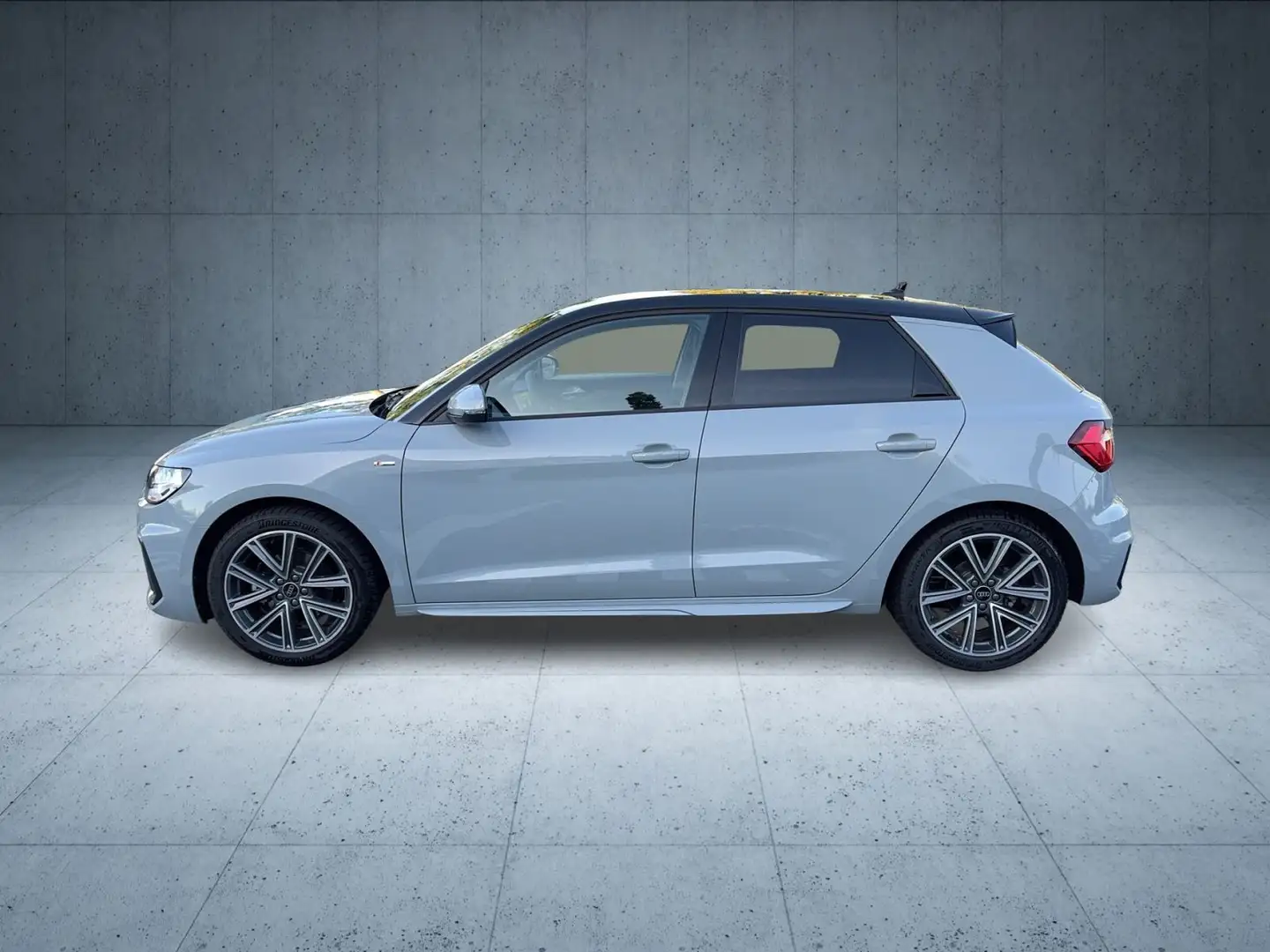 Audi A1 S line 30 TFSI ASI/PBox/sound/EPH/T Grau - 2