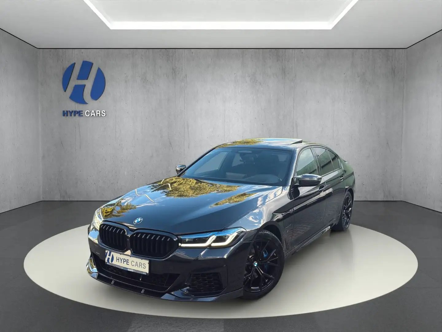 BMW 530 e xD M Sport Laser ACC B&W HUD GSD 360° AHK Noir - 1