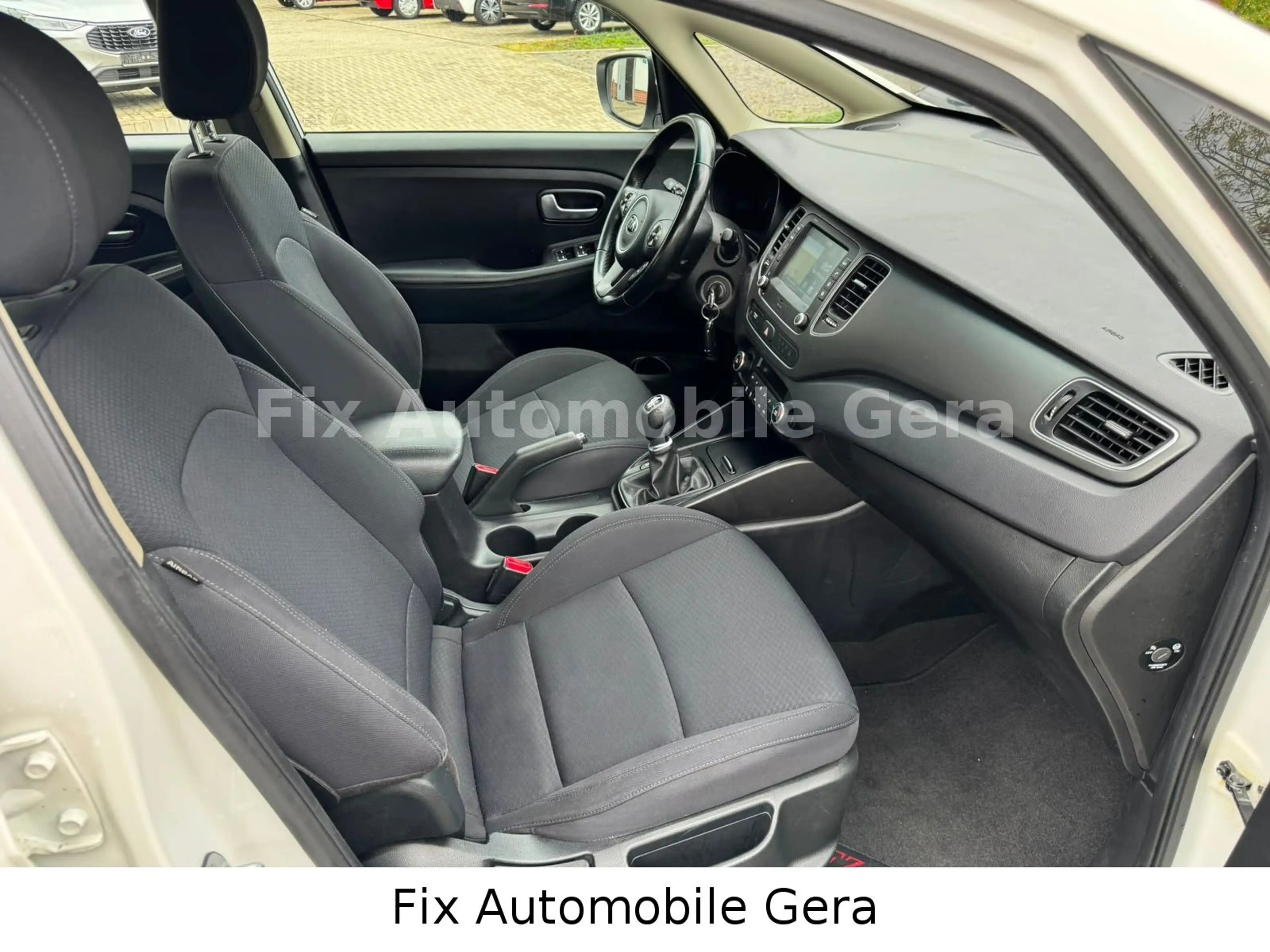 Kia Carens Edition 7*Klimaaut.*7 Sitzer*Navi* — photo 10