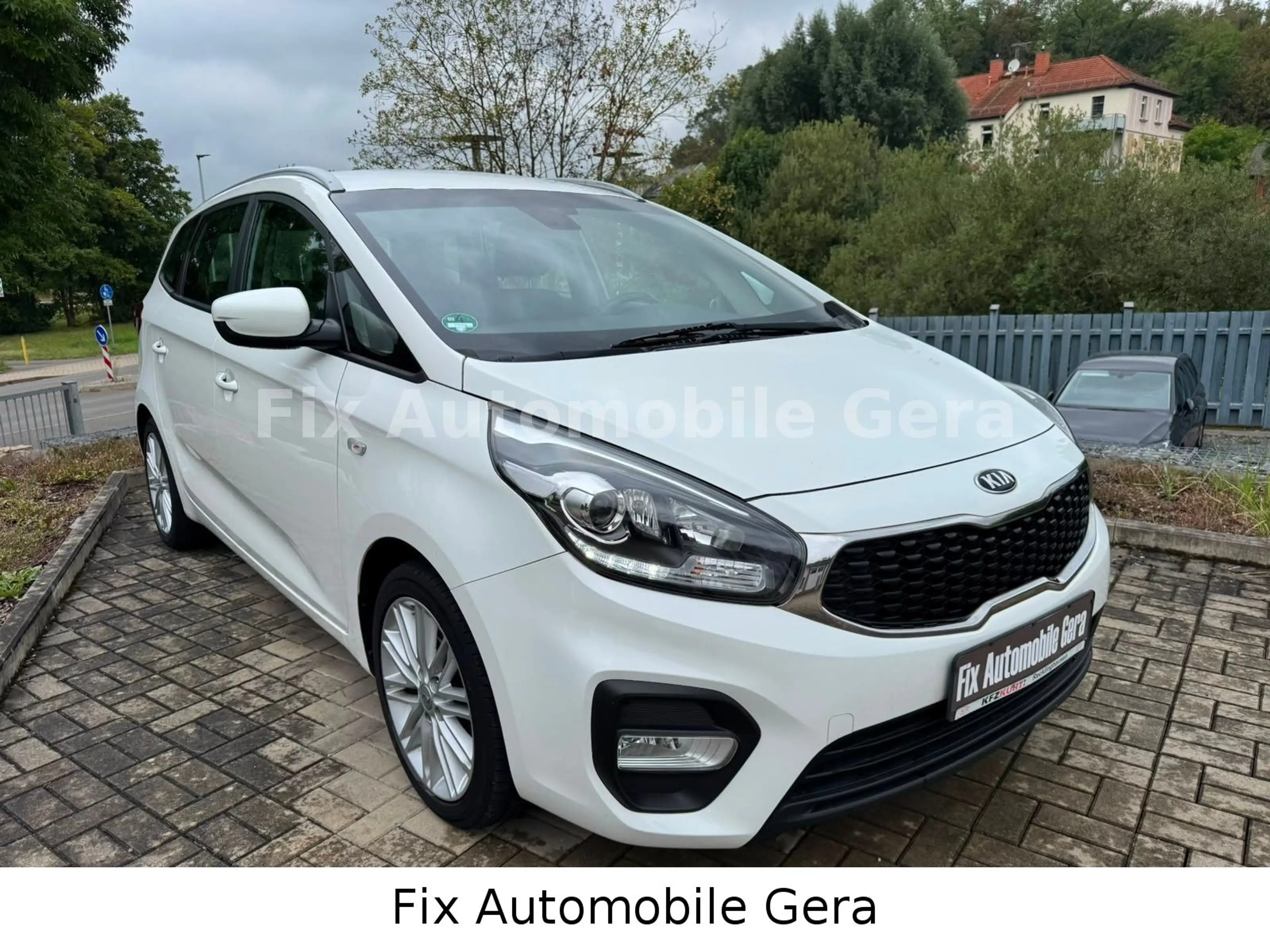 Kia Carens Edition 7*Klimaaut.*7 Sitzer*Navi* — photo 3