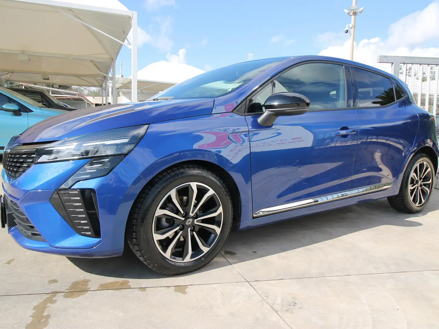 Renault Clio 5p 1.0 tce Techno 90cv | 29000km | 2024 Bleu - 2