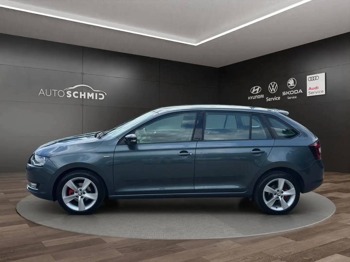 Skoda Rapid/Spaceback Clever 1.0 TSI AHK PANO APP GRA SHZ KLIMA Grey - 2