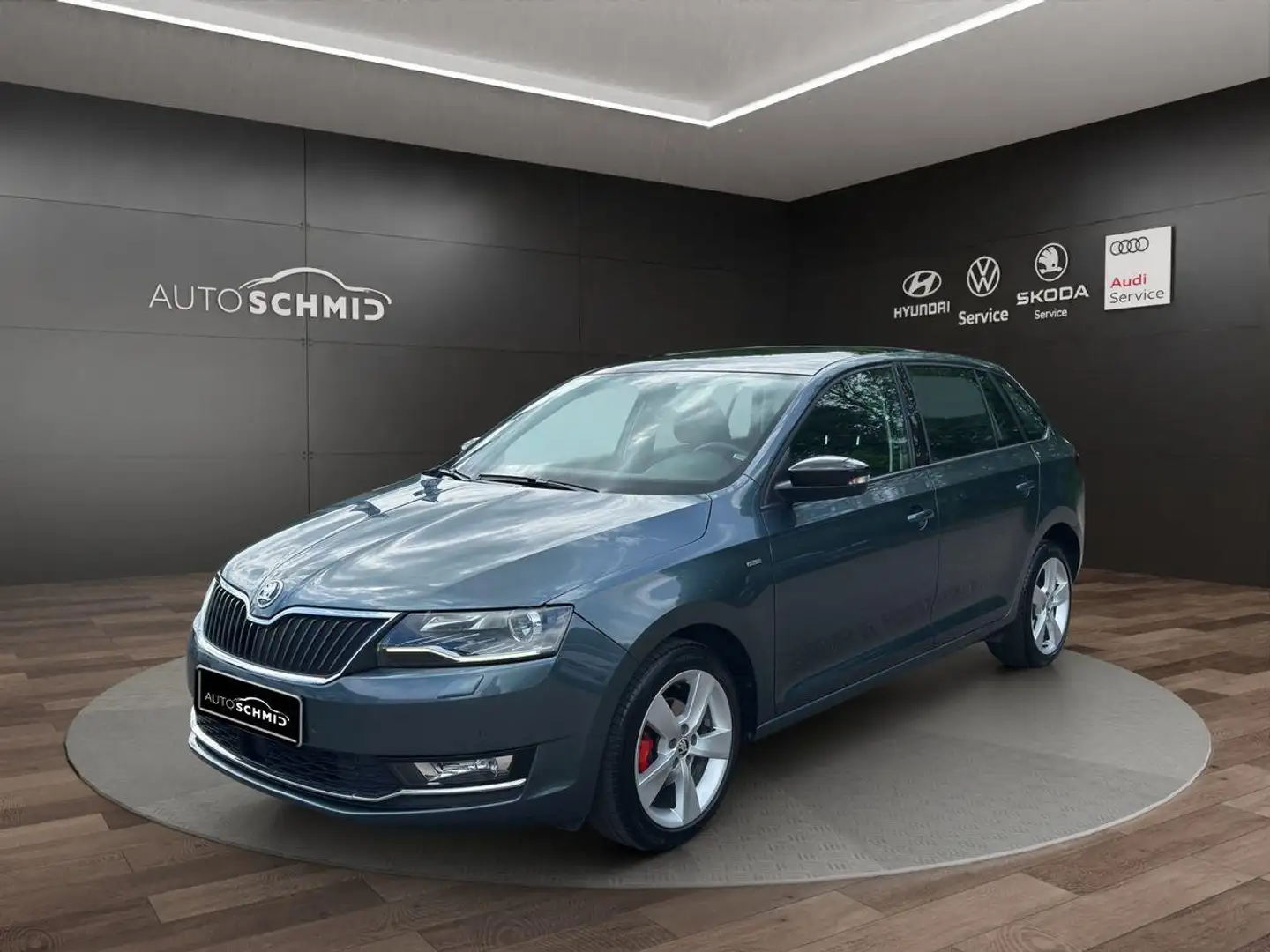 Skoda Rapid/Spaceback Clever 1.0 TSI AHK PANO APP GRA SHZ KLIMA Grey - 1