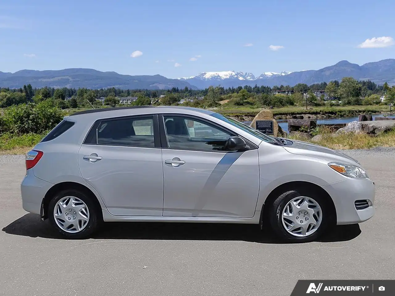 Toyota Matrix снимка Toyota Matrix
