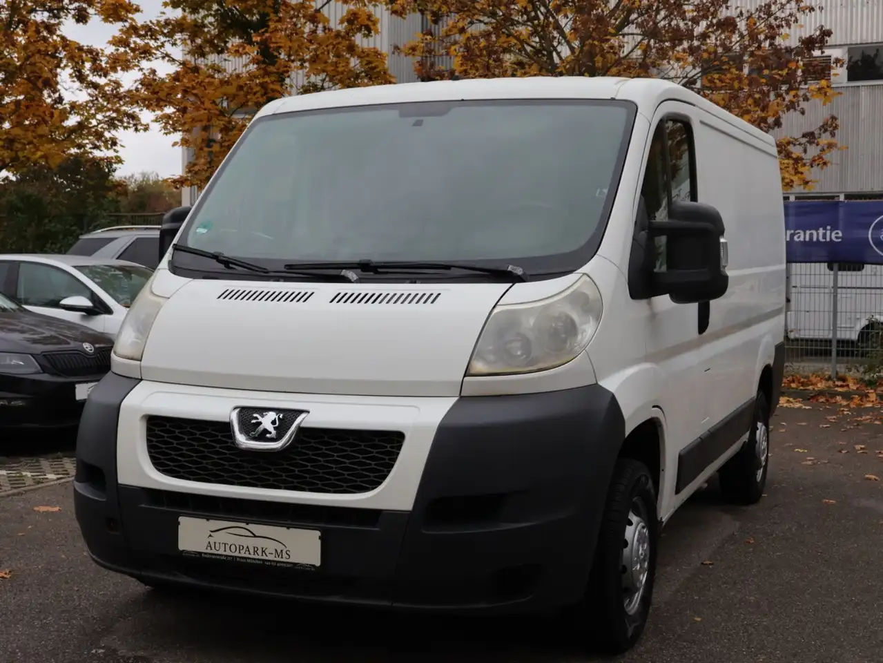 Peugeot Boxer Kastenwagen 2.2 HDi 110 L1H1 3,5t AHK-3Si — photo 1 of 34