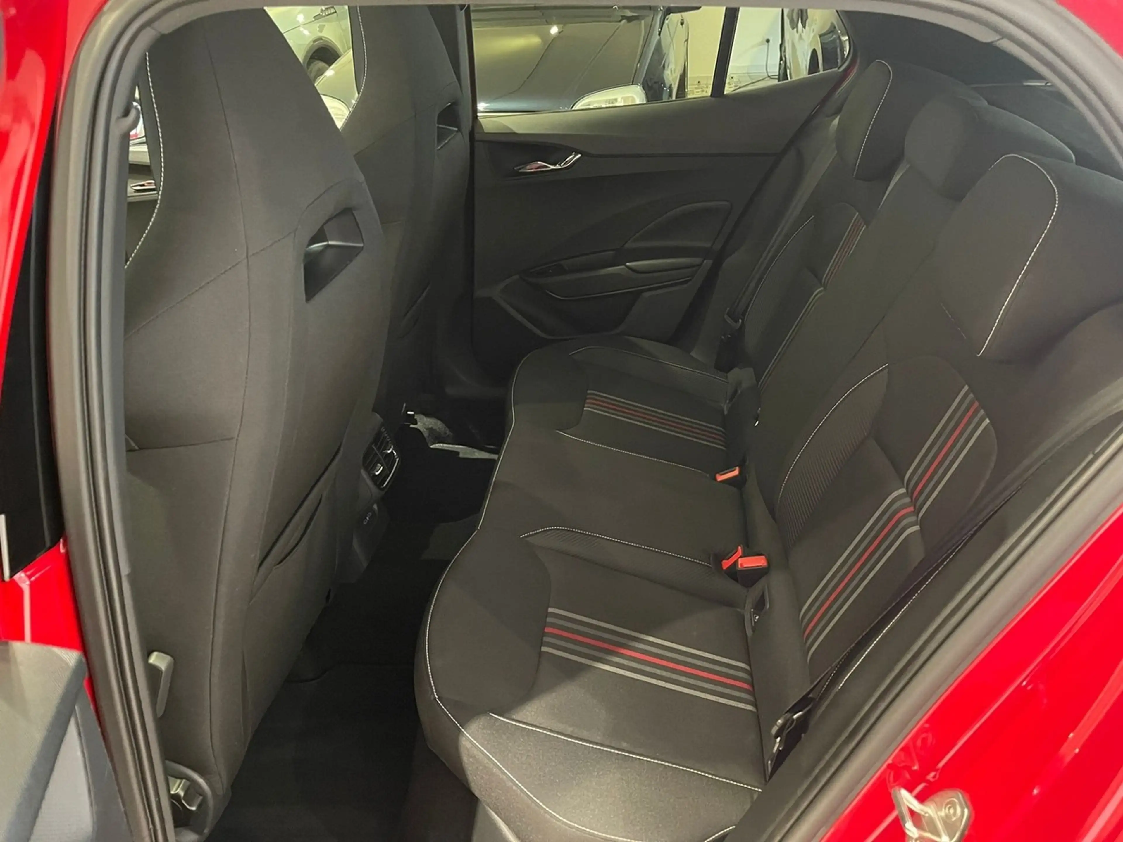 Skoda Fabia 1.0 TSI Winter PANO LED 5J Garantie — photo 10