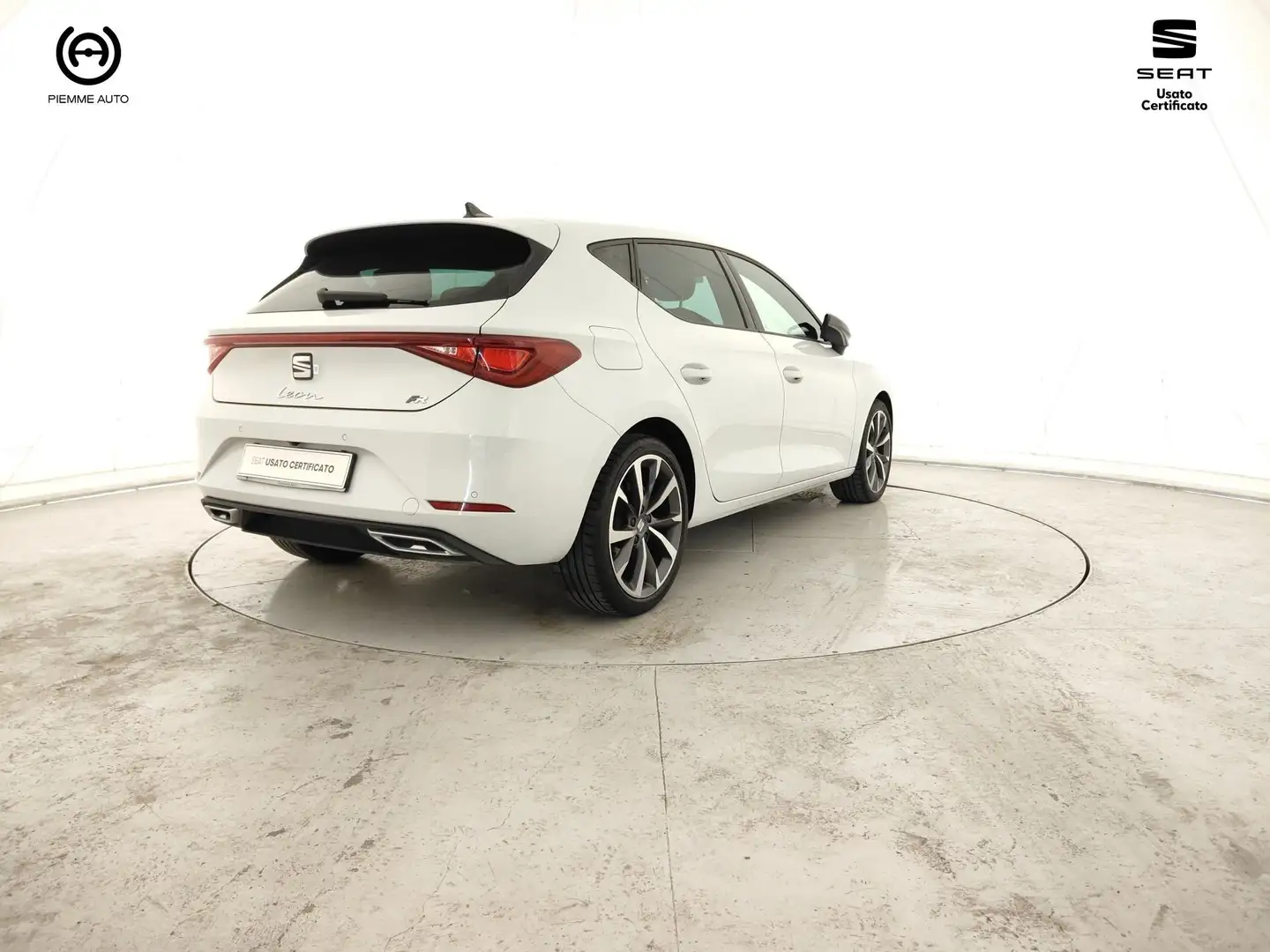 SEAT Leon Leon 1.5 TSI 150 CV FR Bianco - 2