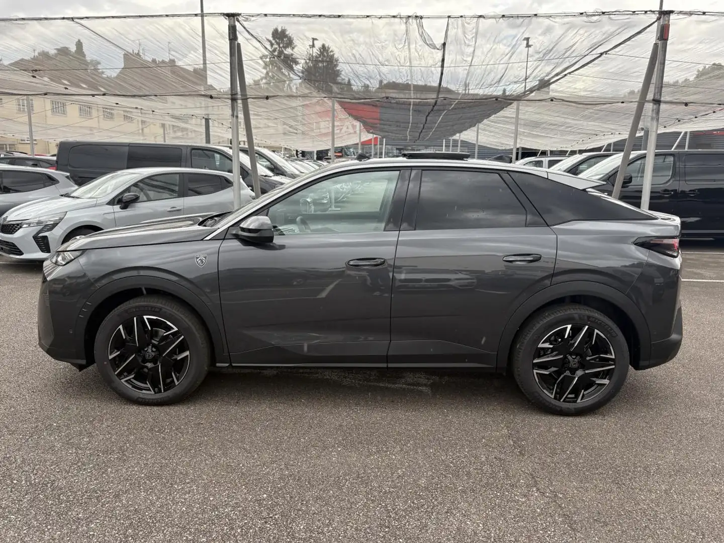 Peugeot 3008 III 1.2 HYBRID 145 GT E-DCS6 TOIT OUVRANT / FOCAL Gris - 2